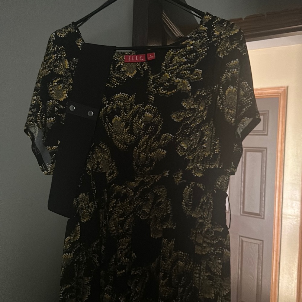 Elle black and gold dress
